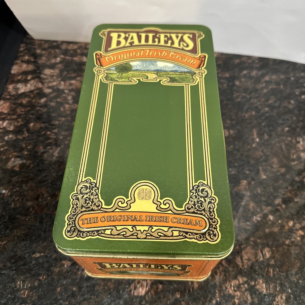 BAILEY'S Tin Empty THE ORIGINAL IRISH CREAM Hinged Tin Container Box